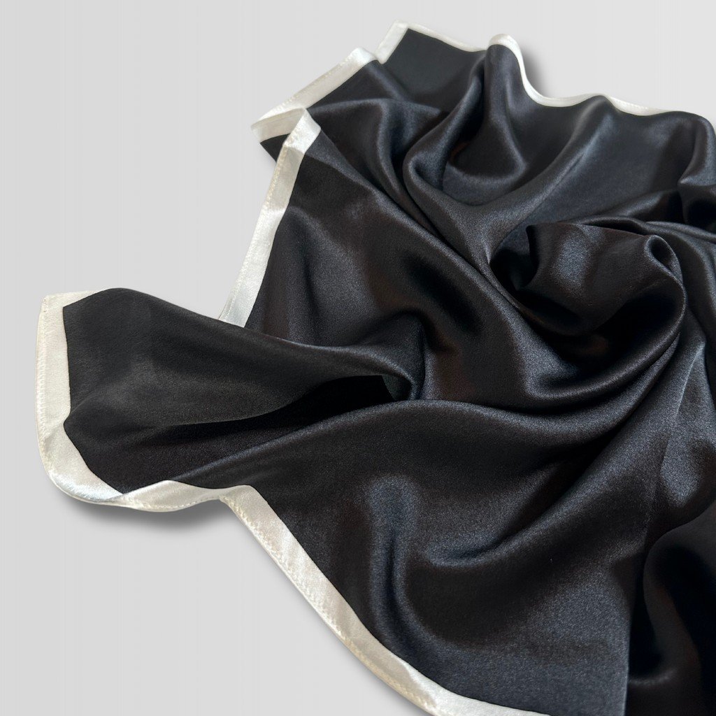 Silk Scarf Classical Black