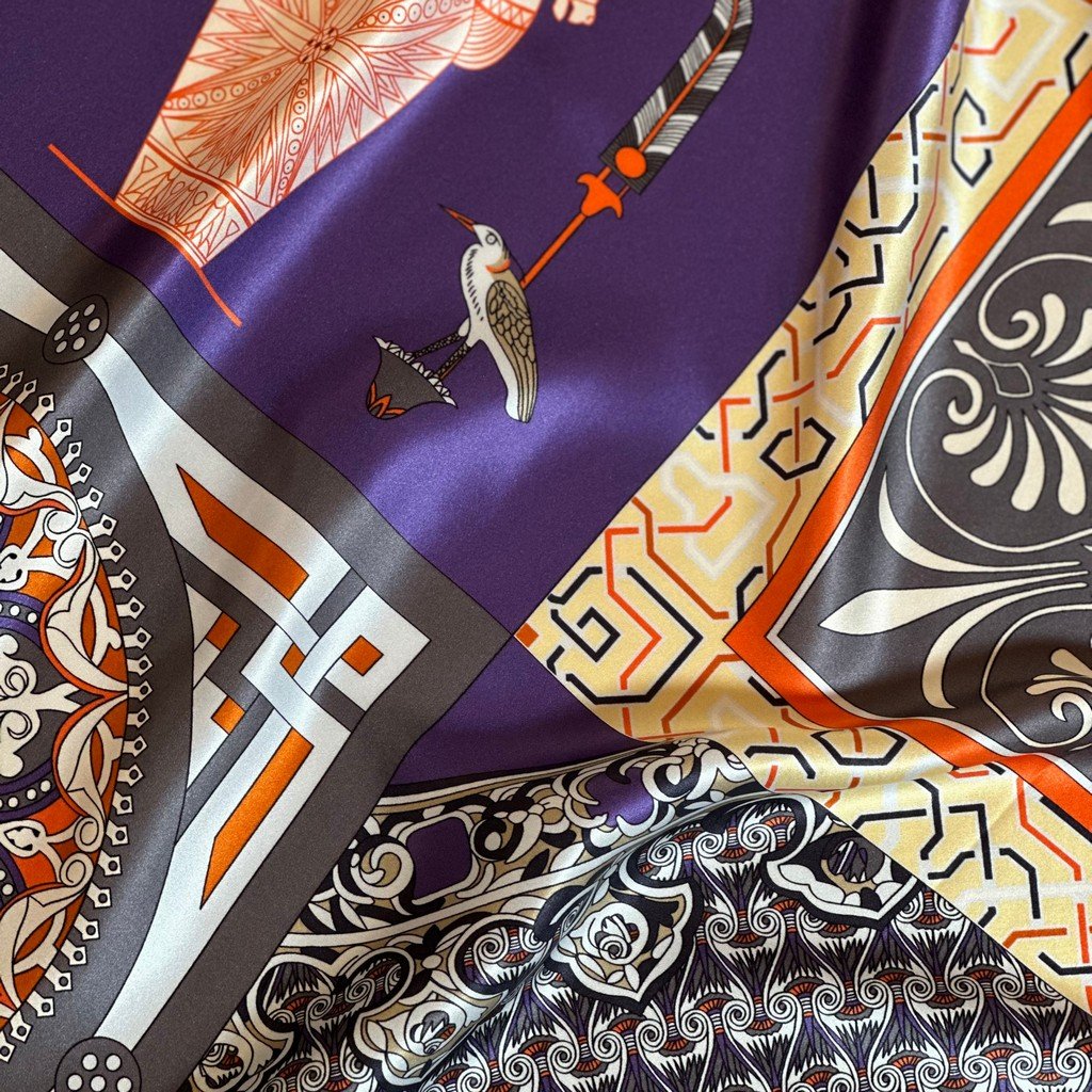 Silk Scarf Havana (Grey)