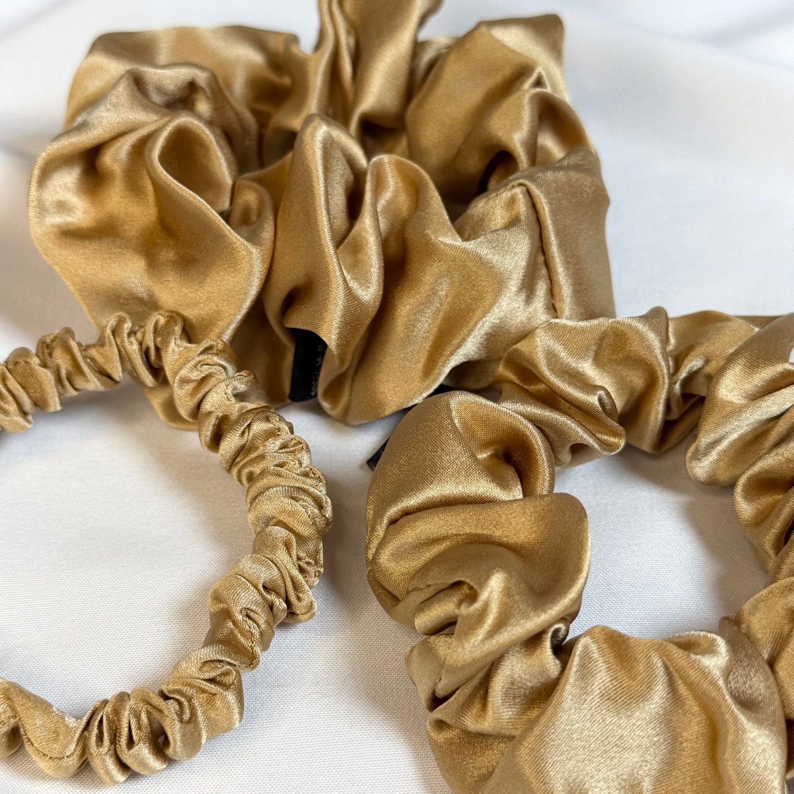 Silk Scrunchie Gold